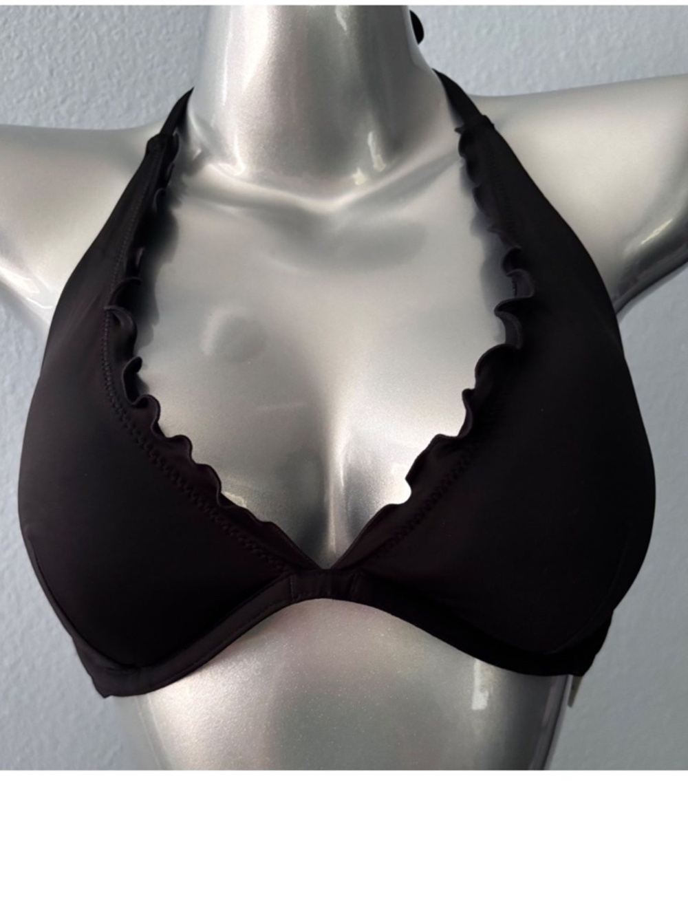 Victoria's Secret Nwt Black Underwire Ruffled Plunge Swim Bikini Top 34DD
